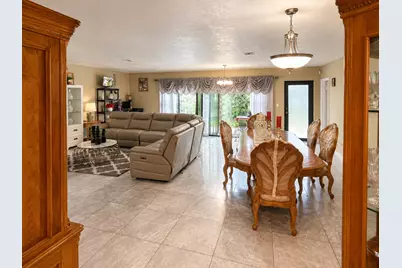 70 NE 174th Drive, North Miami Beach, FL 33162 - Photo 8