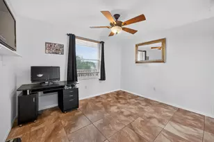 10346 NW 24th Pl, Sunrise, FL 33322 - Photo 26