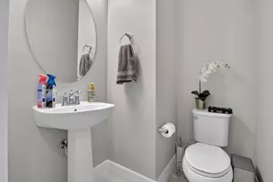 765 NW 84th Terrace, Plantation, FL 33324 - Photo 16