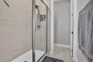 765 NW 84th Terrace, Plantation, FL 33324 - Photo 22