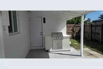 160 NE 60th Street, Oakland Park, FL 33334 - Photo 36