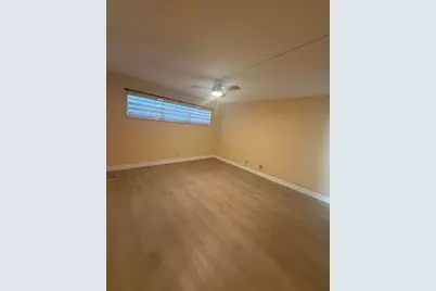 830 S Hollybrook Drive #204, Pembroke Pines, FL 33025 - Photo 4