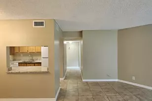 1820 N Congress Ave, West Palm Beach, FL 33401 - Photo 2