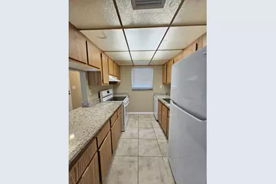 1820 N Congress Avenue #104, West Palm Beach, FL 33401 - Photo 4