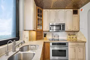 5380 N Ocean Dr, Singer Island, FL 33404 - Photo 14