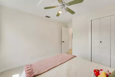 275 NW 37th Way, Deerfield Beach, FL 33442 - Photo 28