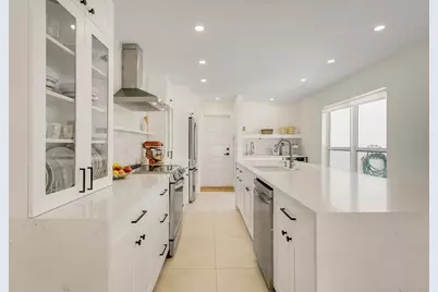 275 NW 37th Way, Deerfield Beach, FL 33442 - Photo 16