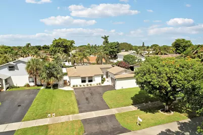 275 NW 37th Way, Deerfield Beach, FL 33442 - Photo 42