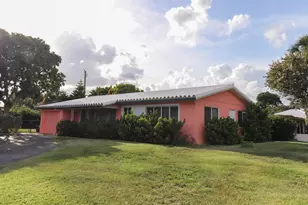 2355 NE 4th St, Pompano Beach, FL 33062 - Photo 34