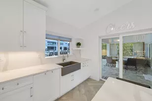 713 Forsyth St, Boca Raton, FL 33487 - Photo 16