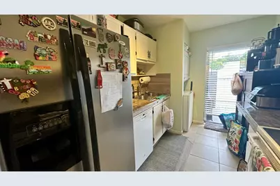 3000 NW 5th Terrace #107, Pompano Beach, FL 33064 - Photo 8