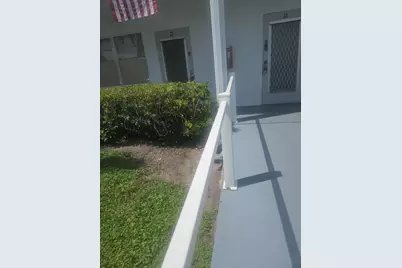 27 Newport B, Deerfield Beach, FL 33442 - Photo 14