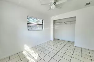 215 SW 1st Ct, Pompano Beach, FL 33060 - Photo 8
