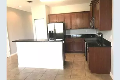 219 SW 7th Street, Pompano Beach, FL 33060 - Photo 4