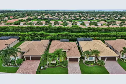 8202 Alpine Ridge Road, Boynton Beach, FL 33473 - Photo 2