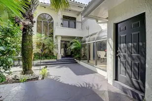 22866 El Dorado Dr, Boca Raton, FL 33433 - Photo 4