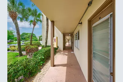 2904 Victoria Place #H1, Coconut Creek, FL 33066 - Photo 2