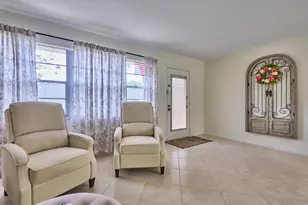 2904 Victoria Pl, Coconut Creek, FL 33066 - Photo 4
