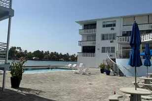 6484 Indian Creek Dr, Miami Beach, FL 33141 - Photo 14
