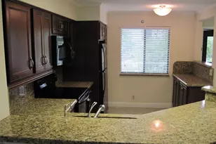 2232 N Cypress Bend Dr, Pompano Beach, FL 33069 - Photo 4