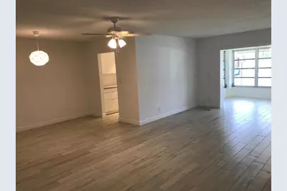 1387 High Point Way NW #B, Delray Beach, FL 33445 - Photo 2
