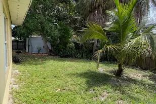 1130 NE 4th St, Pompano Beach, FL 33060 - Photo 2