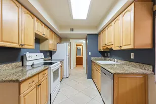 430 Commodore Dr, Plantation, FL 33325 - Photo 32
