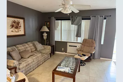 15 Chatham A #15, West Palm Beach, FL 33417 - Photo 2