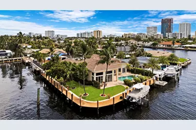 2761 SE 9th Street, Pompano Beach, FL 33062 - Photo 1