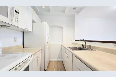 10001 W Atlantic Boulevard #Unit 327, Coral Springs, FL 33071 - Photo 4