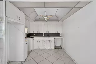 4044 Wolverton C, Boca Raton, FL 33434 - Photo 18