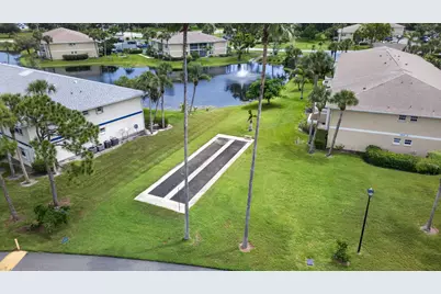 1536 SE Royal Green Circle #201, Port Saint Lucie, FL 34952 - Photo 32