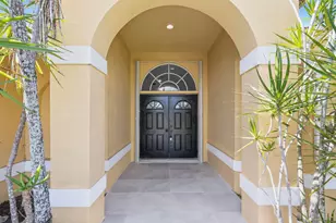 104 Oxford Ct, Royal Palm Beach, FL 33411 - Photo 6