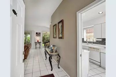 7592 Ironbridge Circle, Delray Beach, FL 33446 - Photo 8