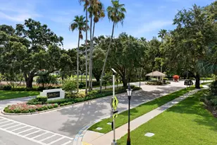 508 E Tall Oaks Dr, Palm Beach Gardens, FL 33410 - Photo 1