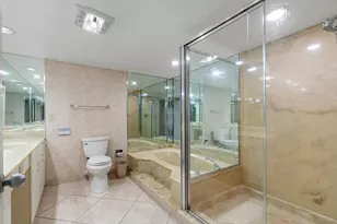 5080 N Ocean Dr, Singer Island, FL 33404 - Photo 14