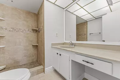 1638 Embassy Drive #208, West Palm Beach, FL 33401 - Photo 22