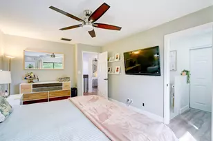 4698 NW 30th St, Coconut Creek, FL 33063 - Photo 10