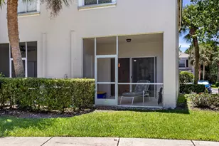 4976 Palmbrooke Cir, West Palm Beach, FL 33417 - Photo 10