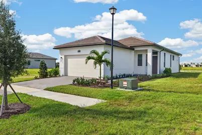 7920 SW Andrea Way, Port Saint Lucie, FL 34987 - Photo 2