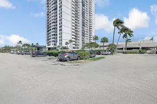 5600 N Flagler Dr, West Palm Beach, FL 33407 - Photo 2