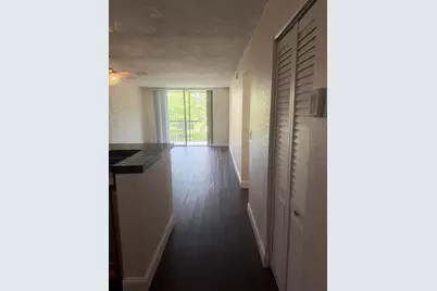 7710 NW 50th Street #304, Lauderhill, FL 33351 - Photo 2