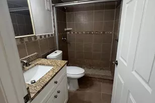 7710 NW 50th St, Lauderhill, FL 33351 - Photo 16