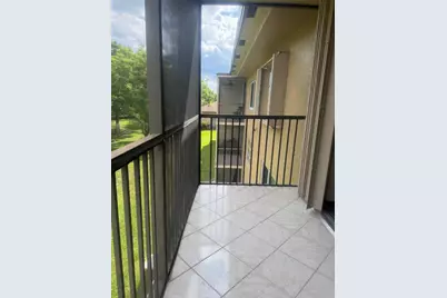 7710 NW 50th Street #304, Lauderhill, FL 33351 - Photo 12
