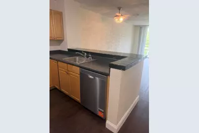 7710 NW 50th Street #304, Lauderhill, FL 33351 - Photo 4