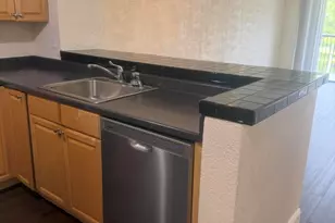 7710 NW 50th St, Lauderhill, FL 33351 - Photo 4