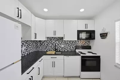 7505 NW 5th Place #203, Margate, FL 33063 - Photo 12