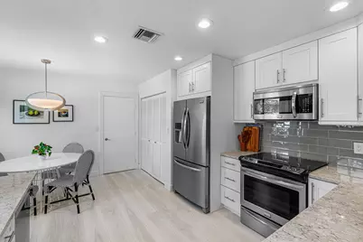 5315 Monterey Circle #D, Delray Beach, FL 33484 - Photo 6