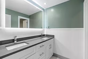 197 NW 104th Ave, Coral Springs, FL 33071 - Photo 18