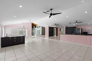 197 NW 104th Ave, Coral Springs, FL 33071 - Photo 6